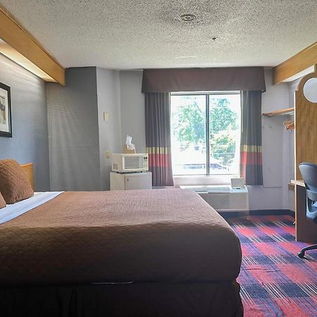 Classic Inn By Oyo I- 240 Near Memphis Airport Exterior foto